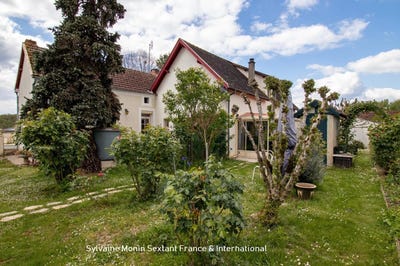 /international/fr/sainte-eulalie-d-ans-aquitaine-310100735005/