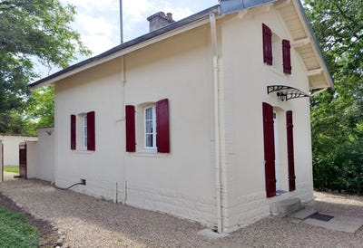 /international/fr/saint-bonnet-en-bresse-burgundy-310100238180/