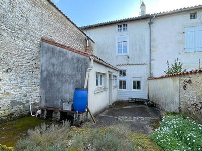 /international/fr/sauze-vaussais-charente-310100650657/