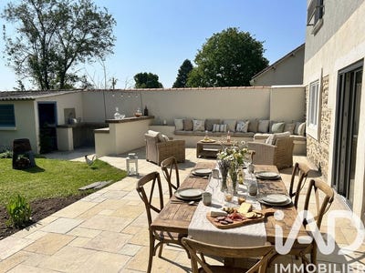 /international/fr/divatte-sur-loire-pays-de-la-loire-310105910979/