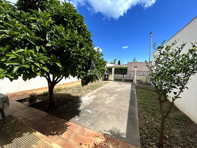 /international/fr/frontignan-languedoc-roussillon-310108156704/