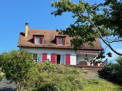 /international/fr/sauveterre-de-bearn-aquitaine-120094299556/