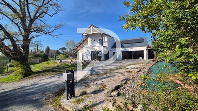 /international/fr/salies-de-bearn-aquitaine-310107887939/