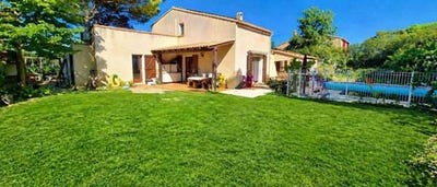 /international/fr/salles-d-aude-languedoc-roussillon-310107596076/