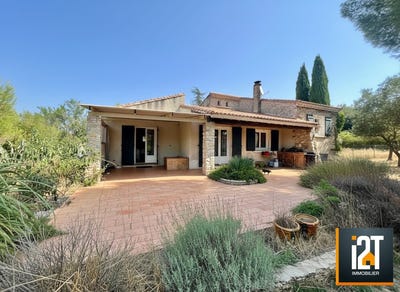 /international/fr/saint-siffret-languedoc-roussillon-310109761354/