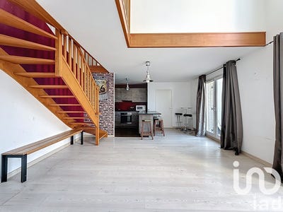 /international/fr/stains-ile-de-france-310100935365/
