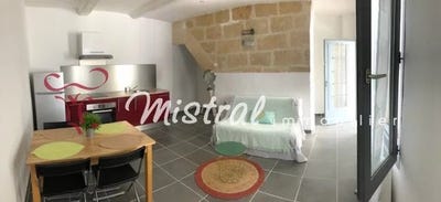 /international/fr/le-cailar-languedoc-roussillon-310101229332/