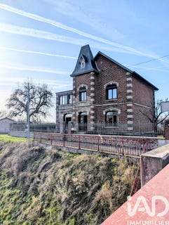 /international/fr/tugny-et-pont-picardie-310104934487/