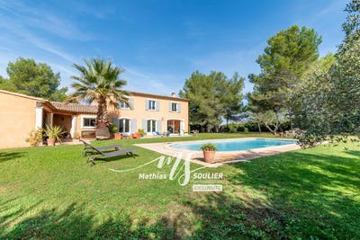 /international/fr/aix-en-provence-provence-alpes-cote-d-azur-310101514924/