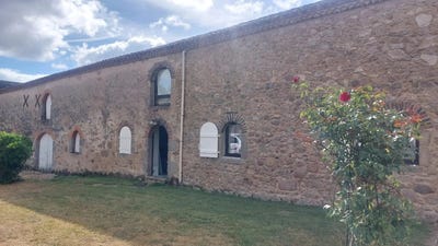 /international/fr/nueil-les-aubiers-charente-310108899392/