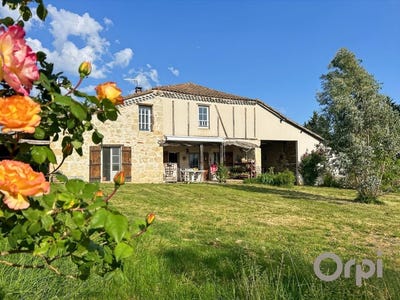 /international/fr/saint-clar-midi-pyrenees-310107651126/