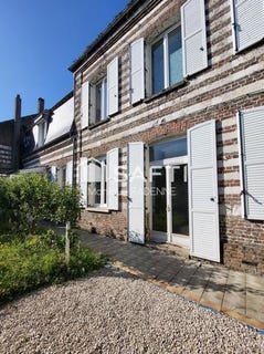 /international/fr/doullens-picardie-310108972314/