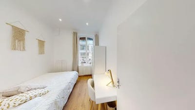/international/fr/rue-commandant-fuzier-lyon-rhone-310107521975/