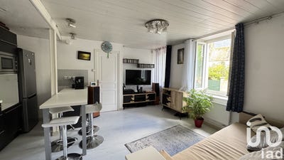 /international/fr/champagne-sur-seine-ile-de-france-310100665026/
