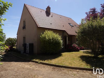 /international/fr/ouarville-centre-val-de-loire-120093564728/?lang=zh-tw