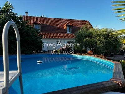/international/fr/beuzeville-upper-normandy-310101389056/?lang=en