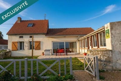 /international/fr/sussat-auvergne-310105833327/