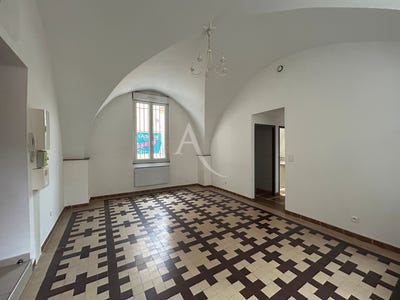 /international/fr/bezouce-languedoc-roussillon-310107361551/