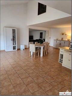 /international/fr/saint-martial-charente-310108216709/