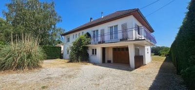 /international/fr/pierre-de-bresse-burgundy-310108972706/