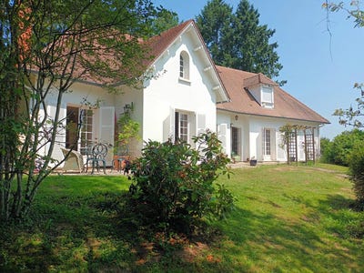 /international/fr/saint-vallier-burgundy-310100604574/