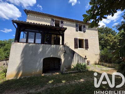 /international/fr/pradines-limousin-310105431341/