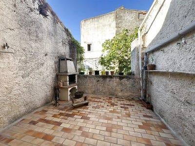 /international/fr/peyriac-minervois-languedoc-roussillon-310110007237/