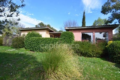 /international/fr/quillan-languedoc-roussillon-310108632484/