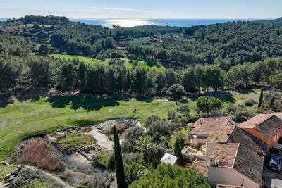 /international/fr/st-cyr-sur-mer-hh-15731537-saint-cyr-sur-mer-provence-alpes-cote-d-azur-310100956611/?lang=zh-cn