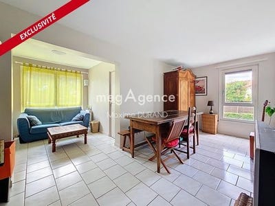 /international/fr/cholet-pays-de-la-loire-310100143429/