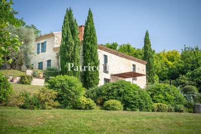 /international/fr/lectoure-midi-pyrenees-310101045302/?lang=th