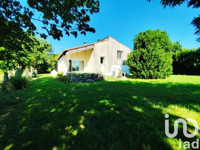 /international/fr/bessines-charente-310101156677/