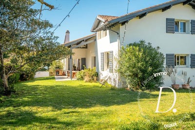 /international/fr/anglet-aquitaine-310108526917/