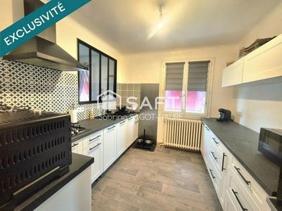 /international/fr/issoudun-centre-val-de-loire-310105946252/