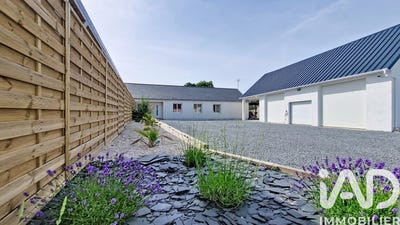 /international/fr/pontchateau-pays-de-la-loire-310108429396/
