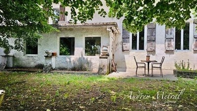 /international/fr/serrieres-en-chautagne-rhone-310100174488/