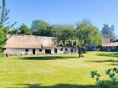/international/fr/coulonges-sur-l-autize-charente-310105897844/