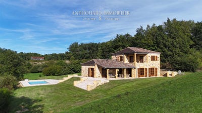 /international/fr/monpazier-aquitaine-310107950502/