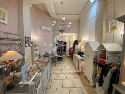 /international/fr/carpentras-provence-alpes-cote-d-azur-310109936041/