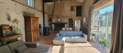 /international/fr/moncrabeau-aquitaine-310107972100/