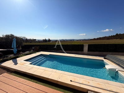 /international/fr/vinon-sur-verdon-provence-alpes-cote-d-azur-310108213483/