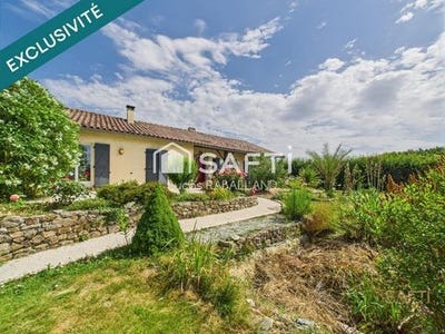 /international/fr/la-ferriere-pays-de-la-loire-310100559967/?lang=en