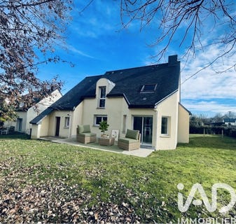/international/fr/bourgbarre-brittany-310107244890/