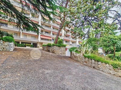 /international/fr/grasse-provence-alpes-cote-d-azur-310101209192/