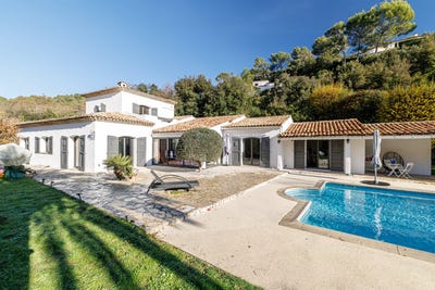 /international/fr/la-colle-sur-loup-provence-alpes-cote-d-azur-310108527125/