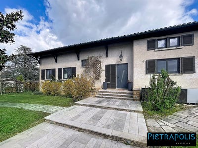 /international/fr/belleville-en-beaujolais-rhone-310107500462/
