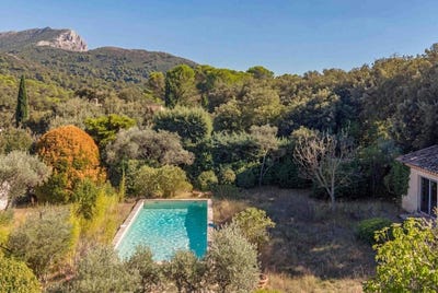 /international/fr/saint-marc-jaumegarde-provence-alpes-cote-d-azur-310120139745/