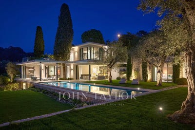 /international/fr/saint-jean-cap-ferrat-provence-alpes-cote-d-azur-310108562075/