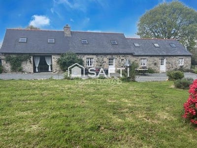 /international/fr/la-chapelle-neuve-brittany-310107742477/