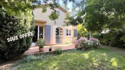 /international/fr/laudun-l-ardoise-languedoc-roussillon-310108249122/